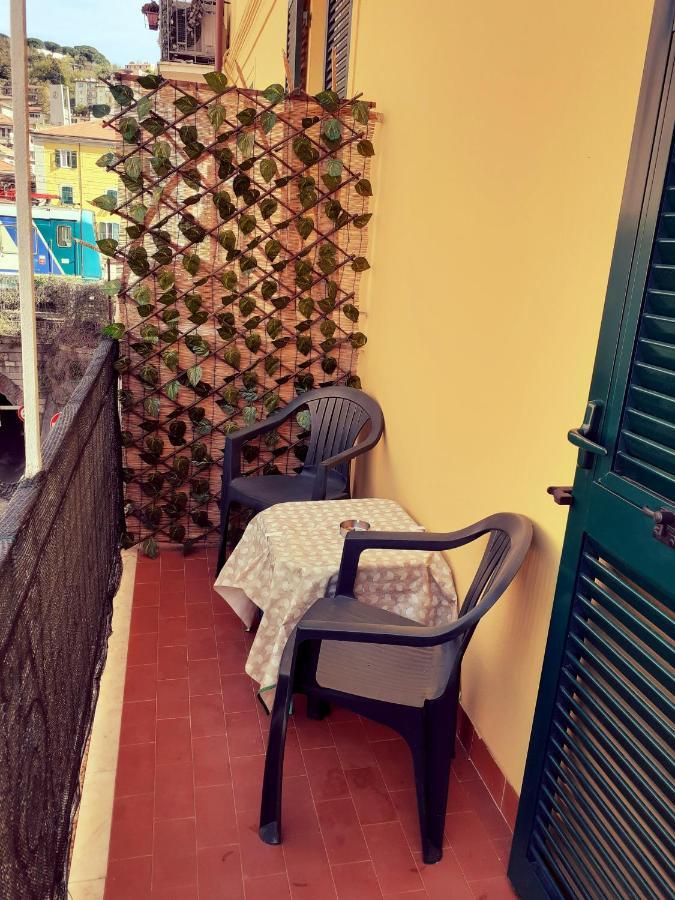 La Maison Des Caprices_ La Spezia _Stazione_5Terre Exterior foto